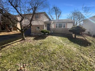 1233 Oakfield Dr N, Columbus, OH