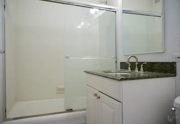 Sold by Hecht Group | media 12