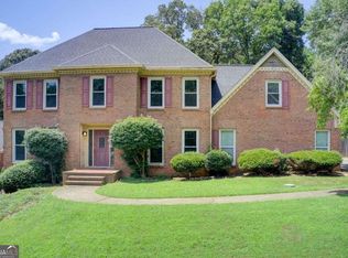 5172 Charlemagne Way SW, Lilburn, GA 30047