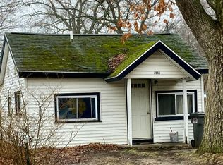 2844 Valley St, Norton Shores, MI