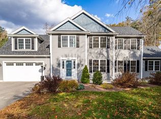 102 Hudson St, Leominster, MA 01453