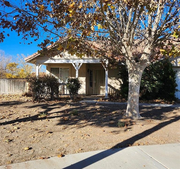 1st image of 15208 Copper Canyon Cir