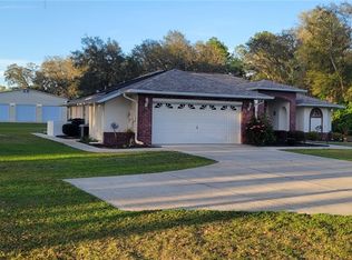 483 E Lancaster St, Lecanto, FL 34461