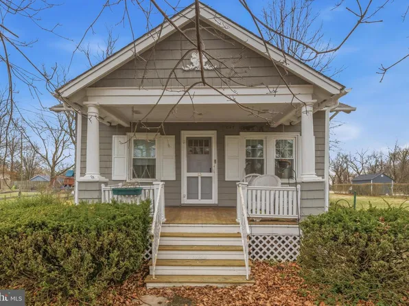 13 Glenwood Ave, Norristown, PA 19403
