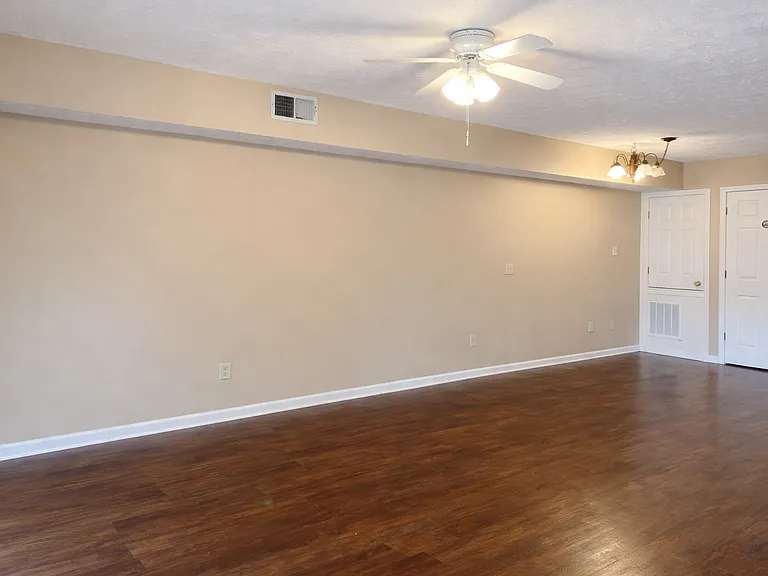 2 Bed 1.5 Bath Townhomes — Photo 46