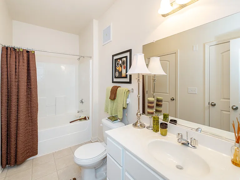 Garden Springs Apartments — Photo 18