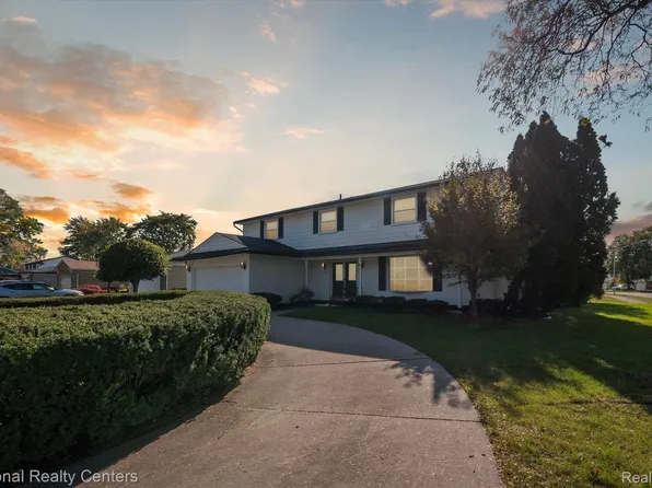 18251 Onyx St, Southfield, MI 48075