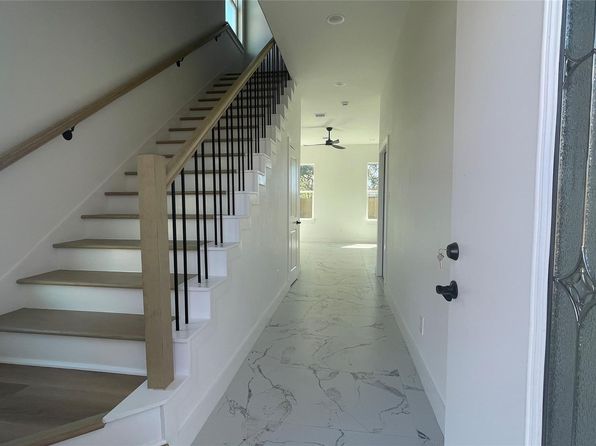 9316 Waller St, Houston, TX 77012