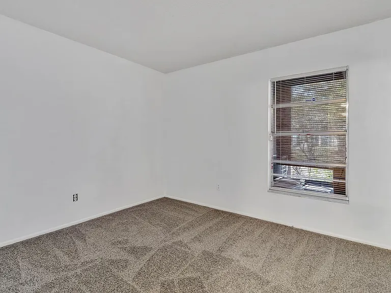 4838 S Semoran Blvd #902 — Photo 6