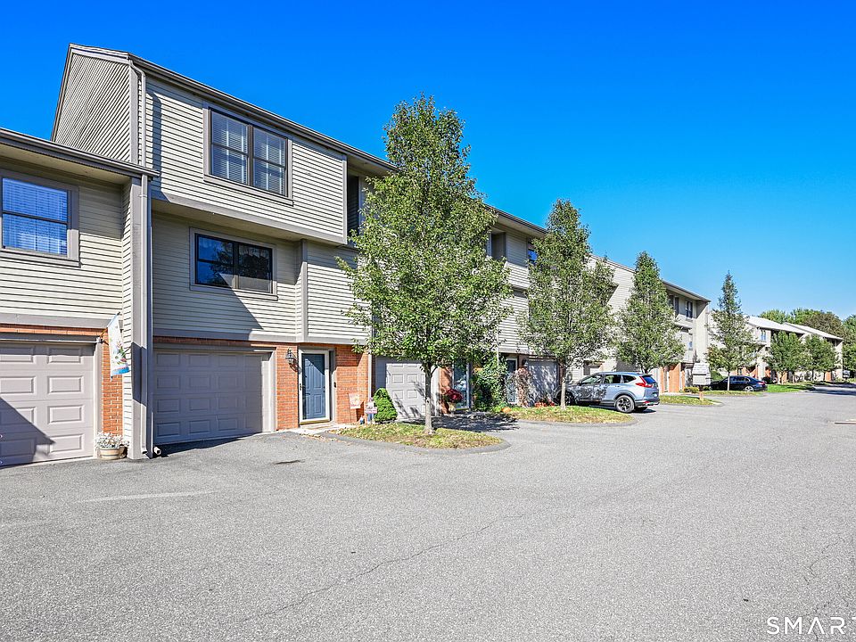 1st image of 22 Metacomet Drive