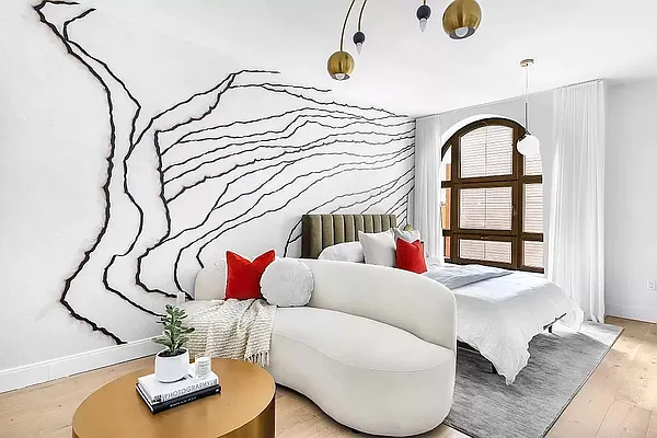 Rented by City Connections Realty | media 18