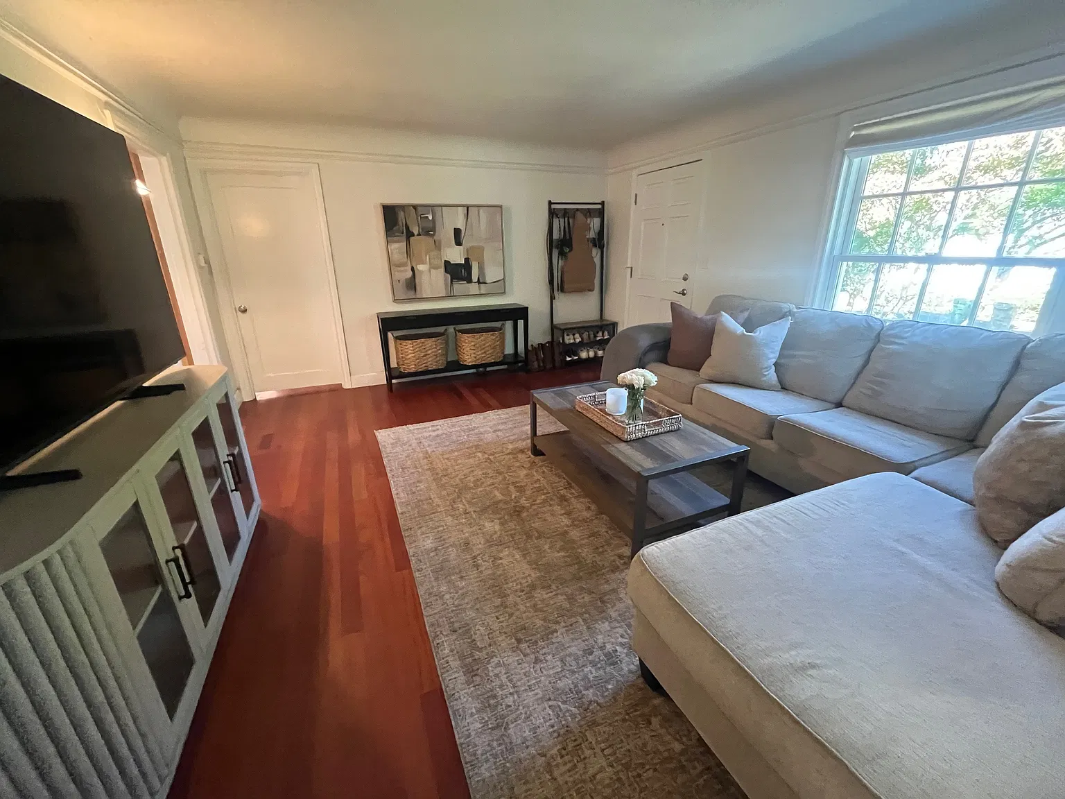 3 bed, 1540 sqft, $3,150 — Photo 3