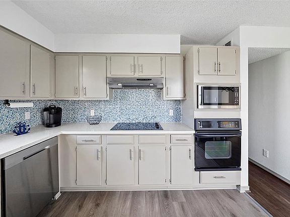 5th image of 4126 San Jacinto Drive