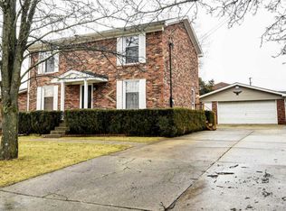 6615 El Rancho Rd, Louisville, KY 40291