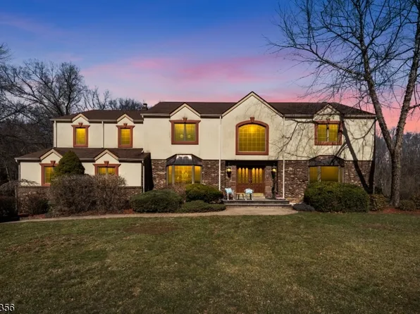 16 Indian Ln, Montville Twp., NJ 07082