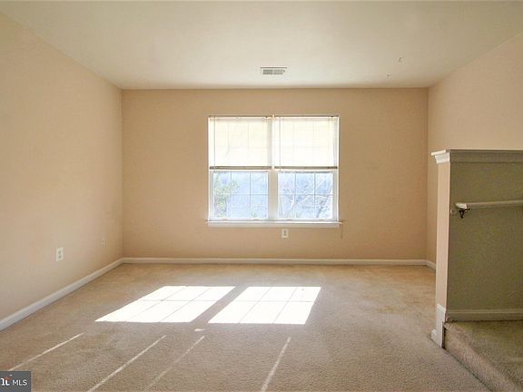 4th image of 2528 Peter Jefferson Ln