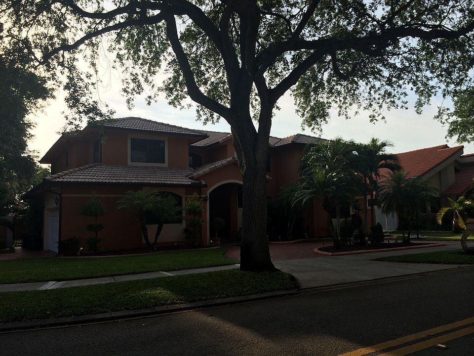 2nd image of 16720 NW 81st Ave