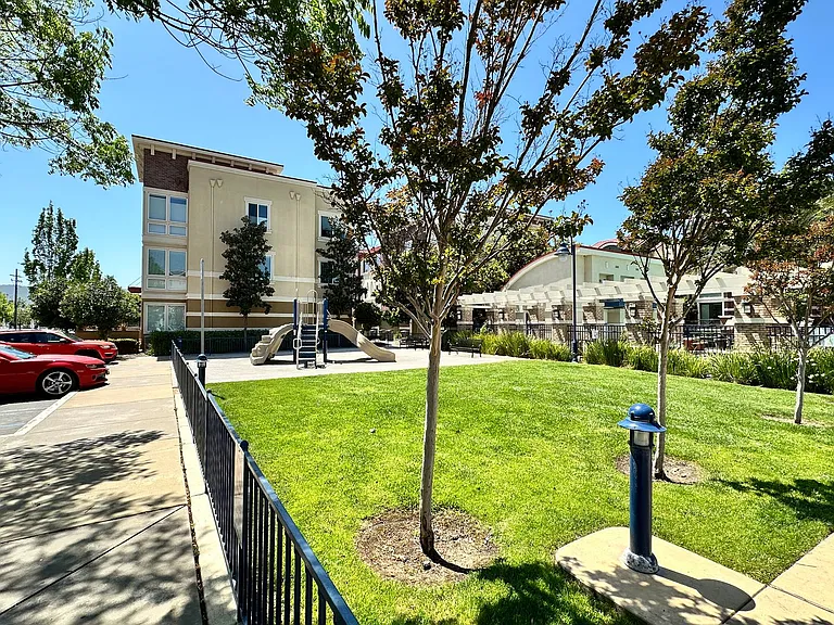 6543 Tralee Village Dr — Photo 41