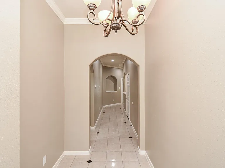 15975 Cottage Ivy Cir — Photo 6
