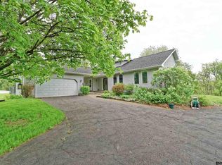 6442 Vosburgh Rd, Altamont, NY 12009