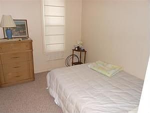 5th image of 609 Rainbow Dr