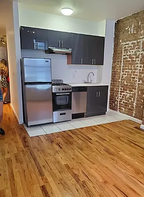 Rented by Best Apartments North Inc | media 7