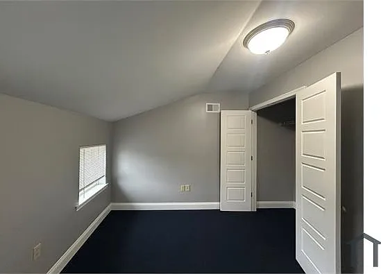 1003 W Lombard St — Photo 6