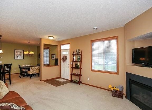 LIVING ROOM Large open space with fireplace
733 10th St S Buffalo, MN