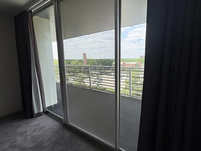 Sky Park Apartments — Photo 23
