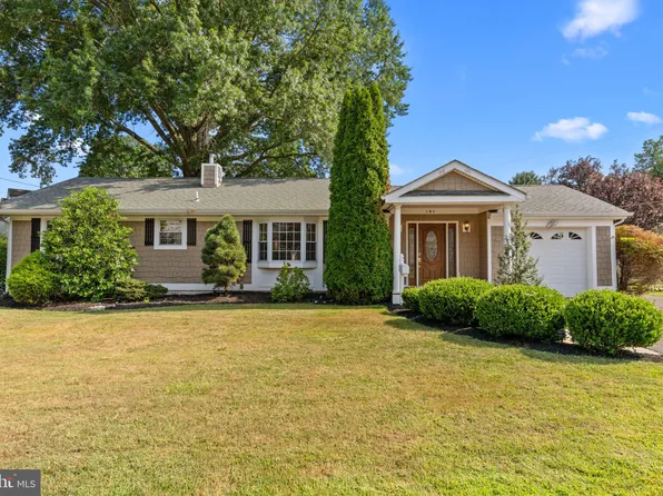 101 Melvin Ave, Morrisville, PA 19067