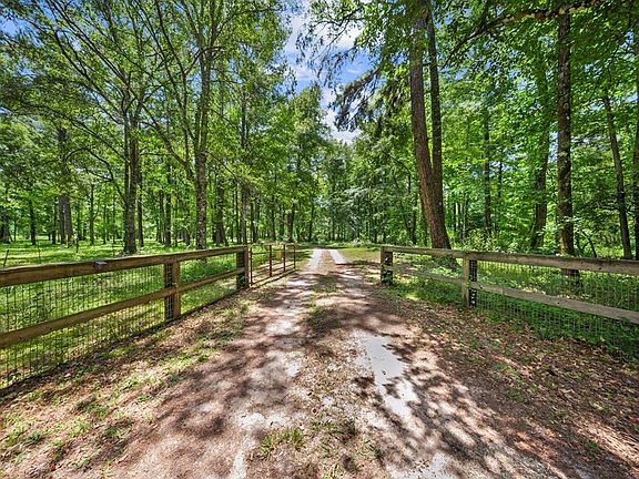 3rd image of 600 County Road 3650
