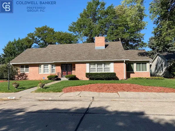306 W Circle Dr, North Platte, NE 69101