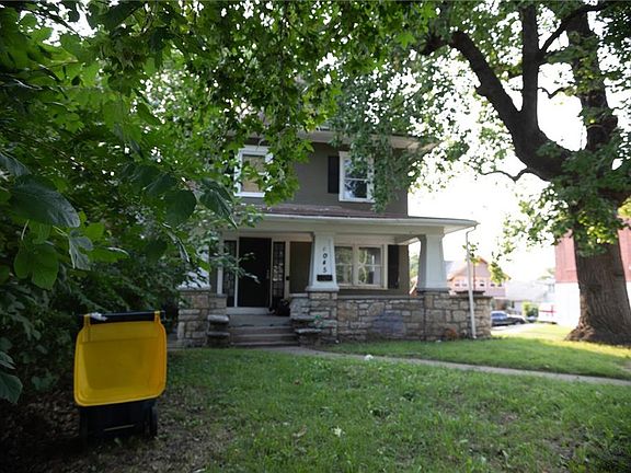 2nd image of 4045 Agnes Ave