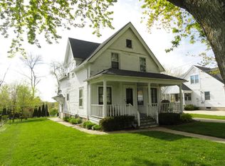 727 Forest St, Hartford, WI 53027