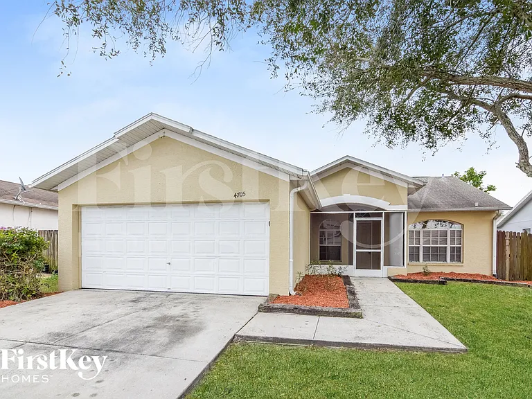 4705 Hunts Ct — Photo 1