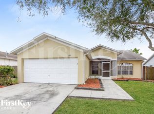 4705 Hunts Ct, Plant City, FL 33566