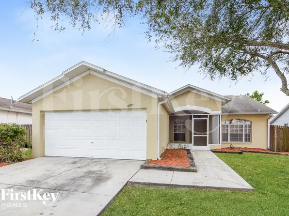 4705 Hunts Ct, Plant City, FL 33566