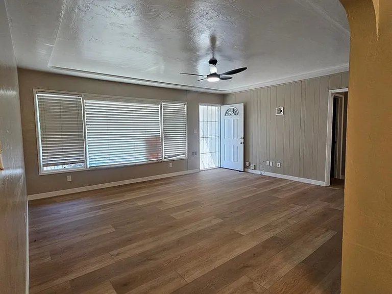7186 Central Ave #1 — Photo 4