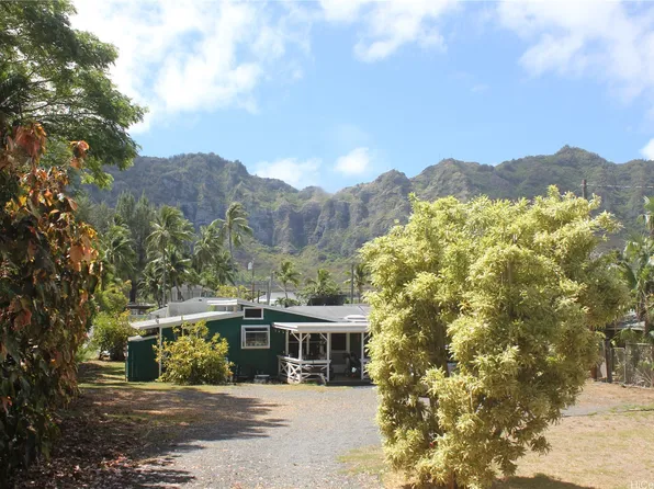 41-020 Puuone St, Waimanalo, HI 96795