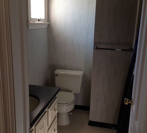 4th image of 1709 Oak Ln