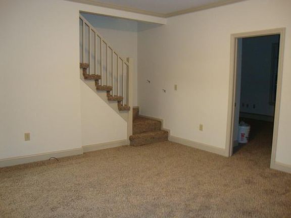 5th image of 20 Church St