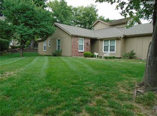 10221 Edelweiss Cir, Merriam, KS 66203