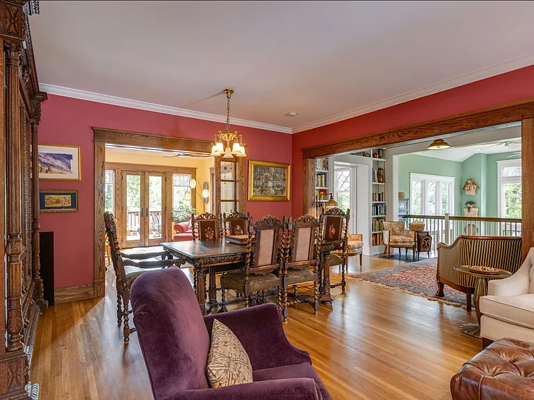 1715 Cedar Ln — Photo 7