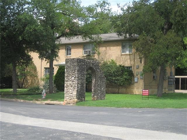 1st image of 1518 Parkway APT 1