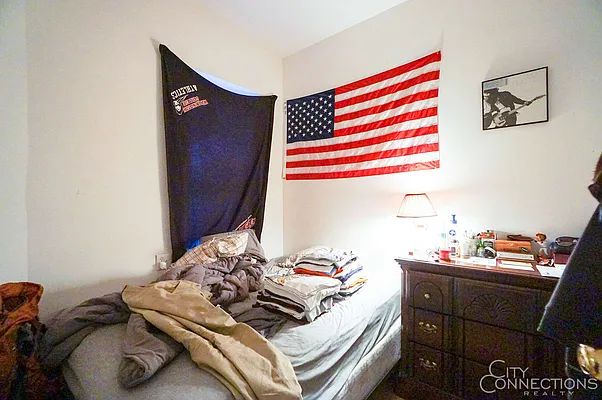 Rented by City Connections Realty | media 17