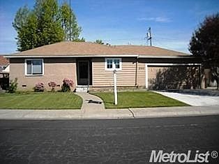 1st image of 2745 Christina Ave