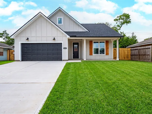 3018 Rust Ave, Texas City, TX 77590