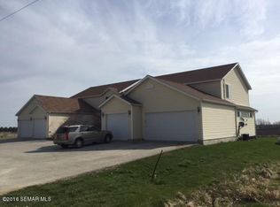 275 S Pine St, Dexter, MN 55926