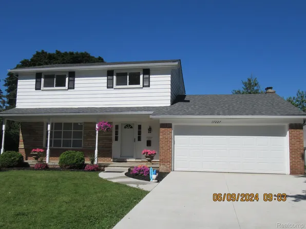 17227 Midway Ave, Allen Park, MI 48101