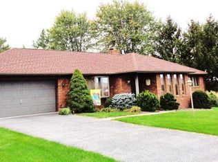 1398 Cherry Hills Rd, York, PA 17404